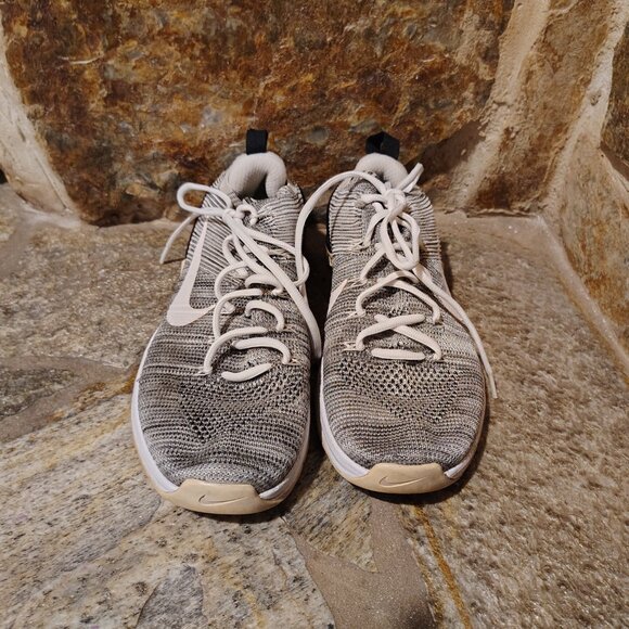 Nike Metcon DSX Flyknit 2 Women's Size 11 Running Shoes Style 924595-100 - Picture 3 of 10